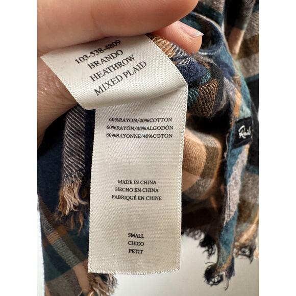 Rails Flannel Plaid Raw Hem Button Up Shirt Modern Cabincore Gorpcore Casual S - Picture 6 of 8